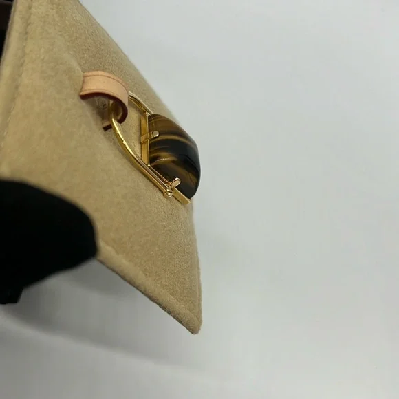 Louis Vuitton NWB Vintage 18K Yellow Gold Tiger Eye Padlock Shaped Pendant - Picture 9 of 16